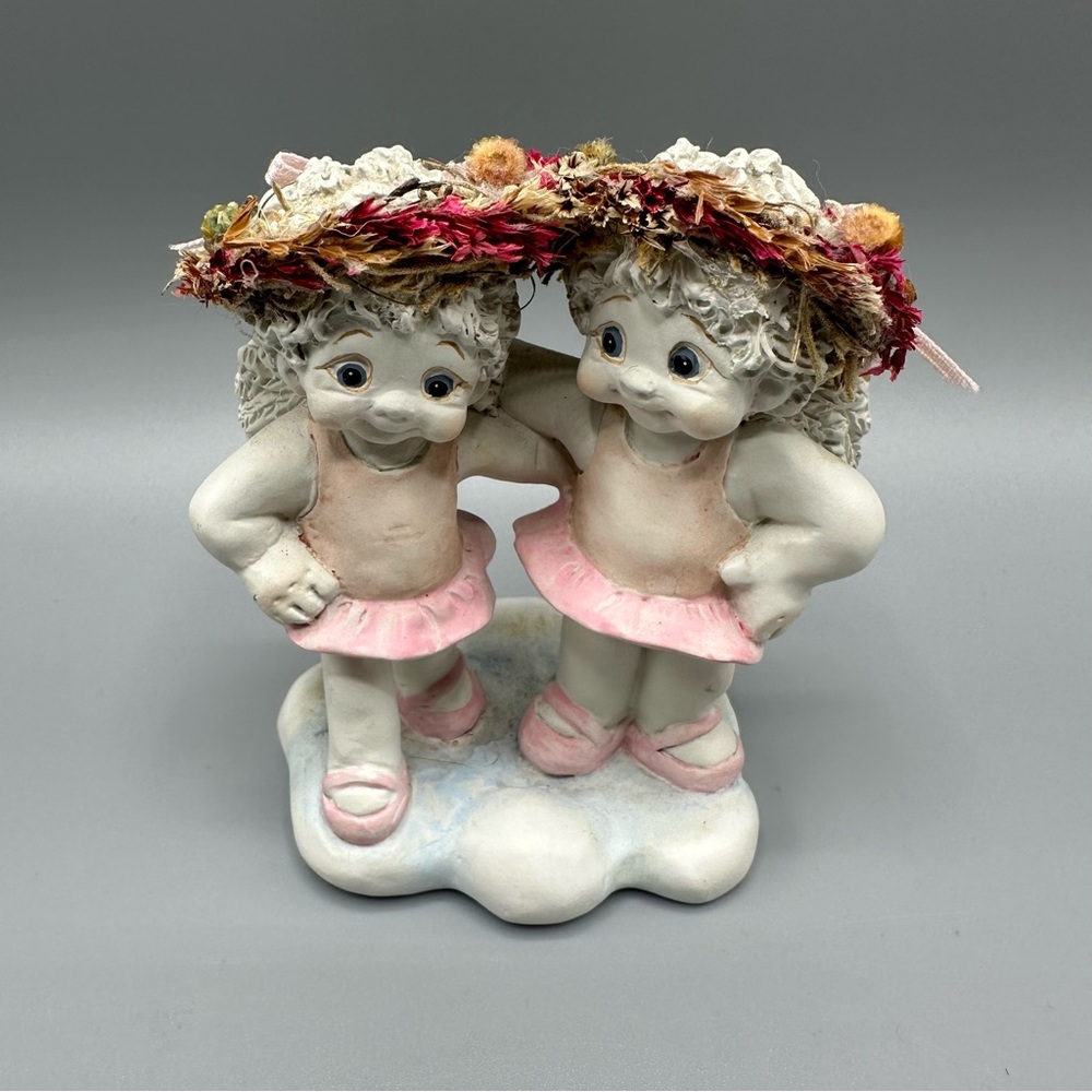 Vintage Dreamsicles "Two's Company" Kristin 2000 figure decor